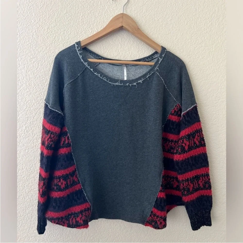 Free People Distressed Raw Hem Gray Red Oversized Sweatshirt Thermal Tee Top S - Picture 5 of 7